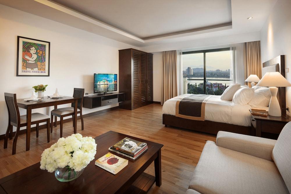 Hotel Elegant Westlake