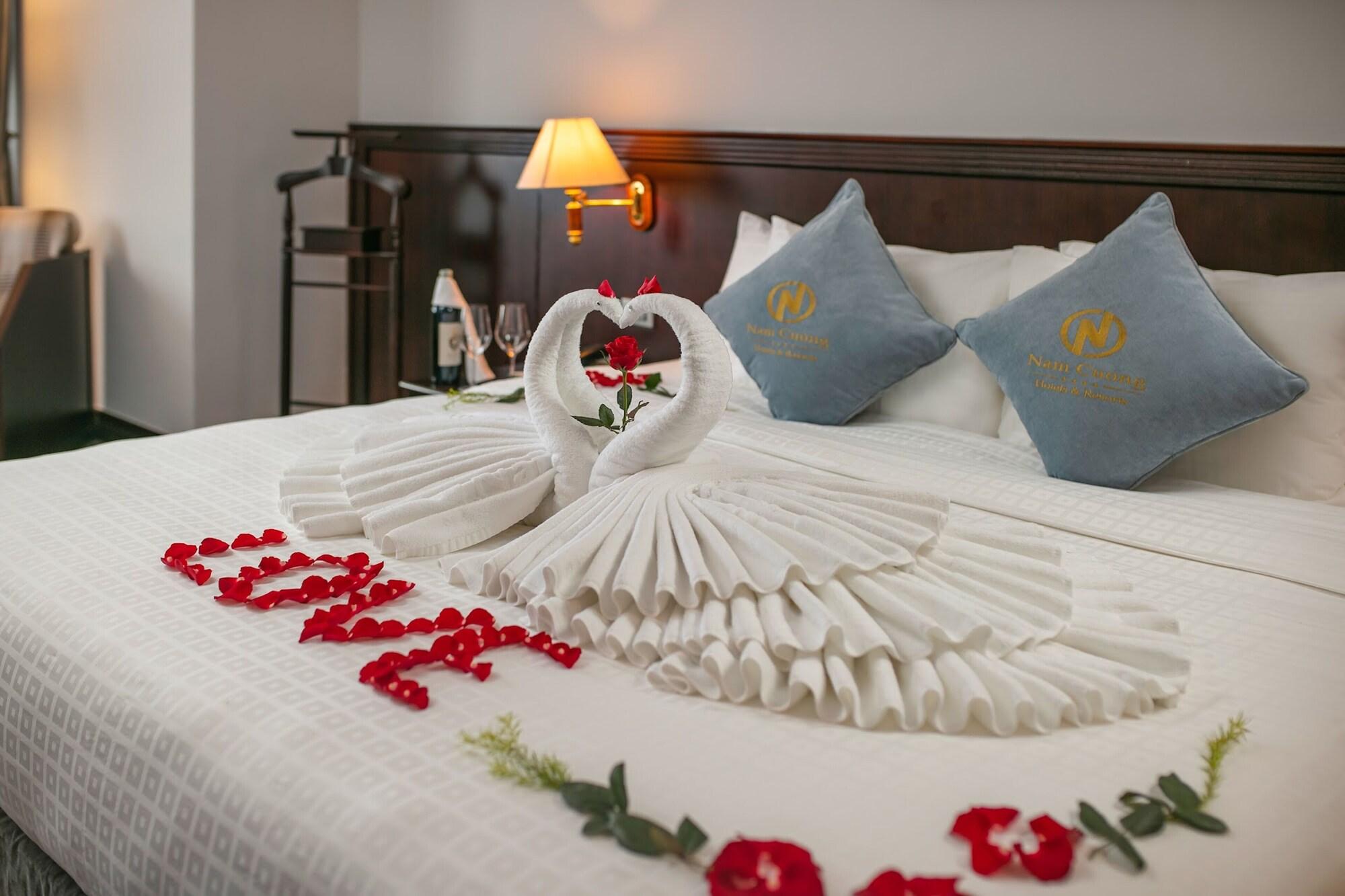 The Tray Phong 4*