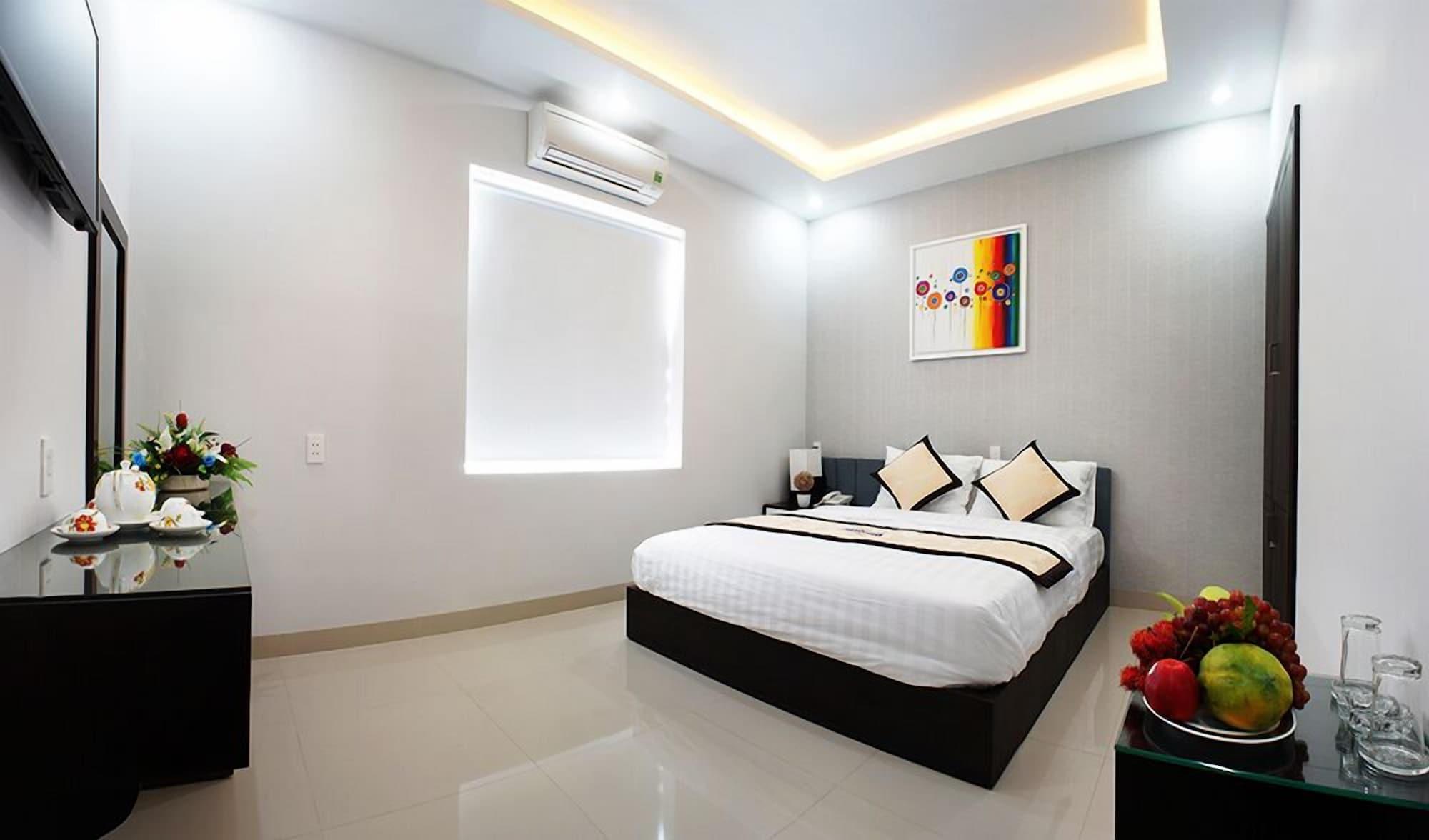 Hanoi Blue Hotel - The Water Front Hotel *
