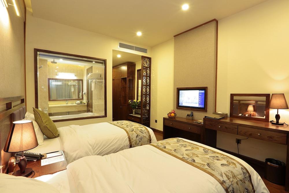 Canvas Sapa Legend Hotel 4*
