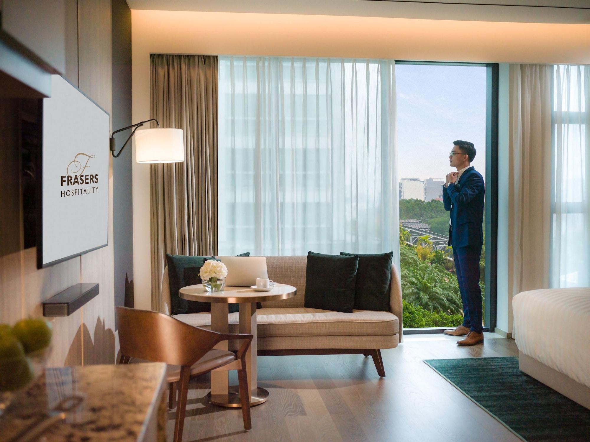 Fraser Apartment *