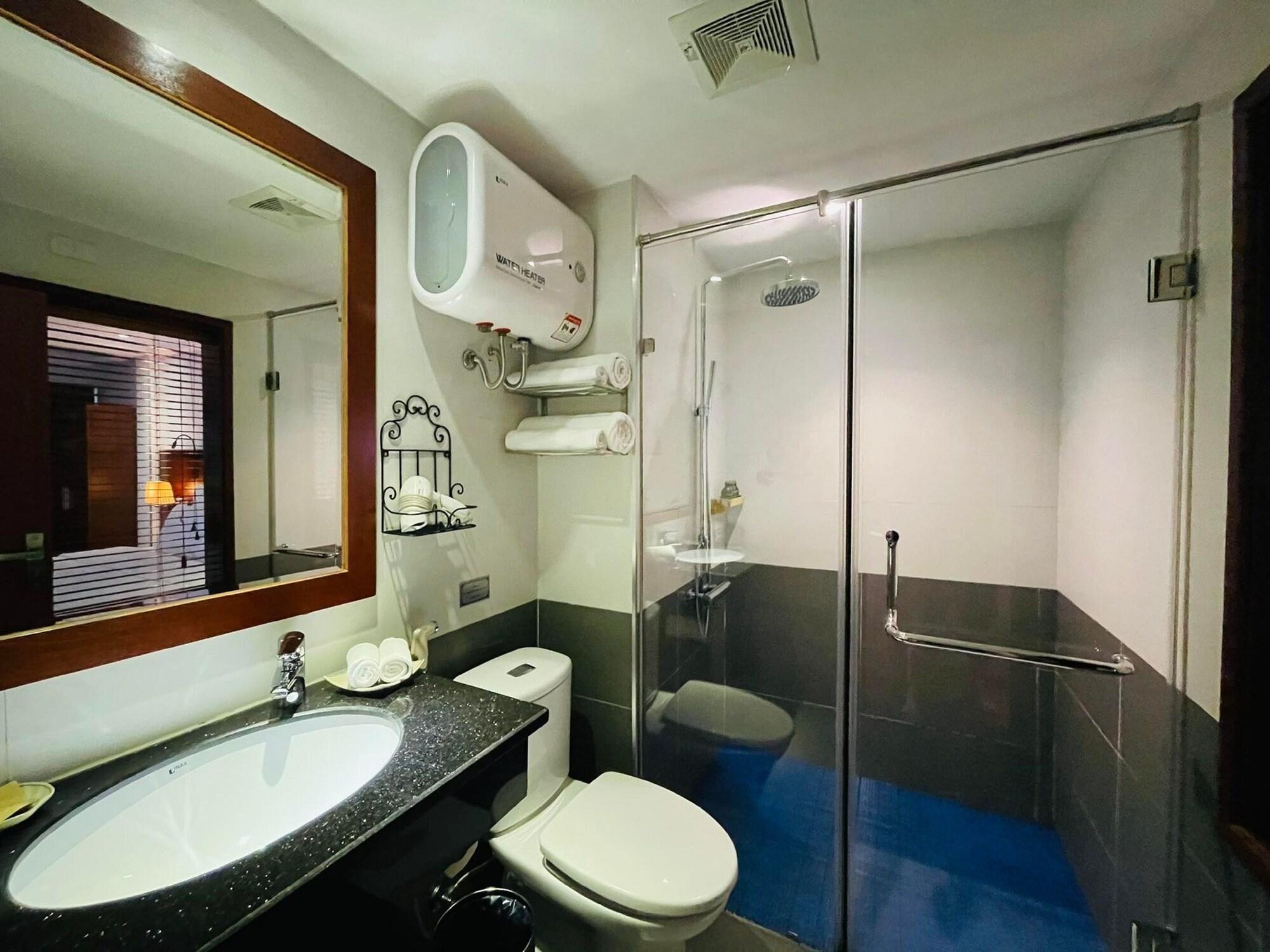 The Vancouver - 3*