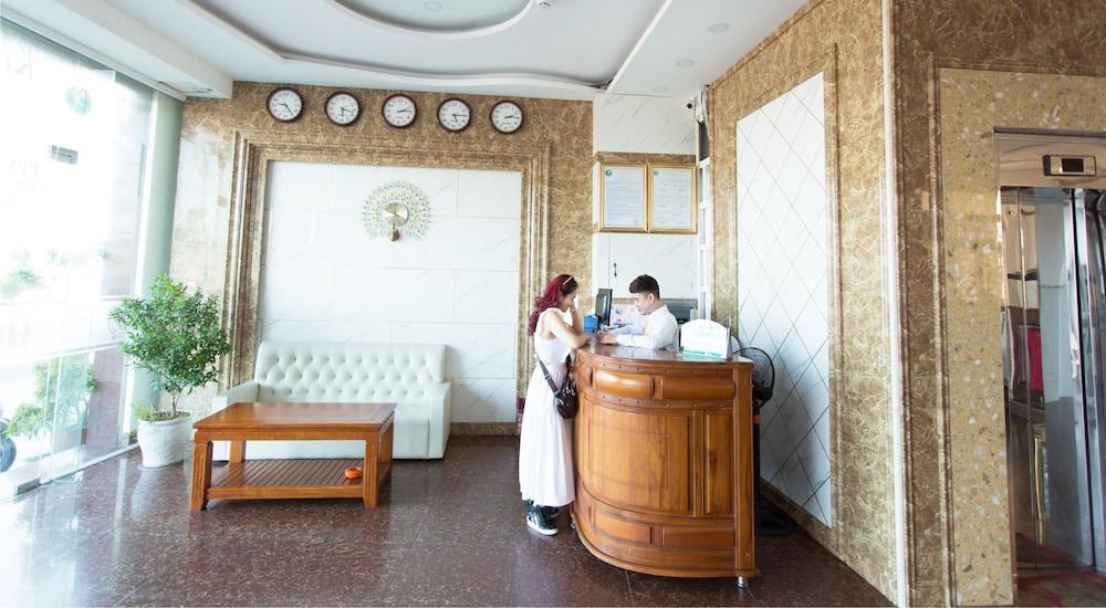 Hotel Hong Phuc 2*