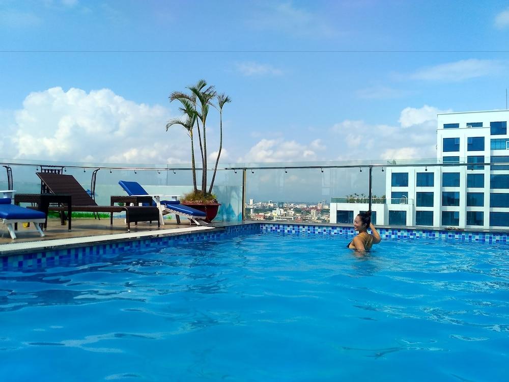Hotel Ritzy Boutique Đà Nẵng