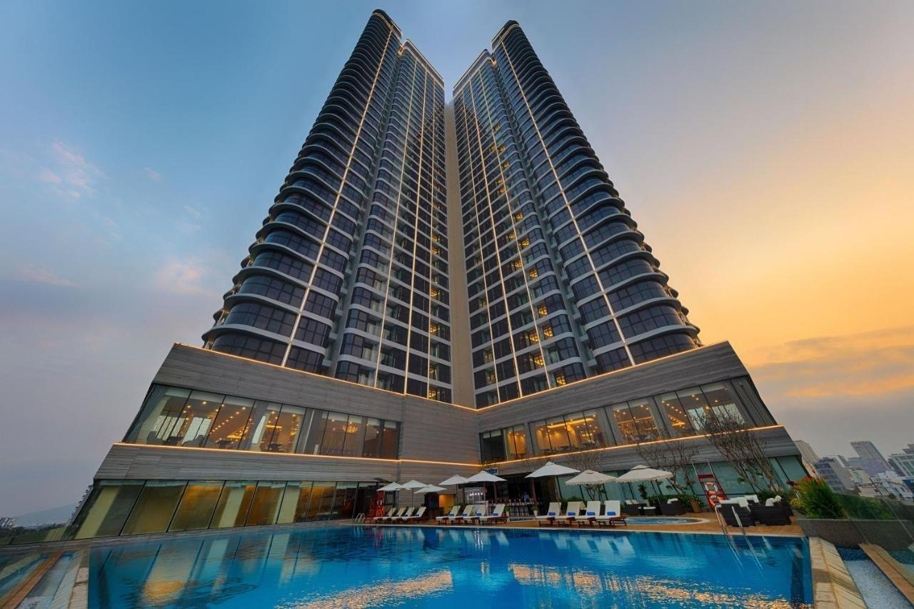 Hotel Melia Vinpearl Riverfront