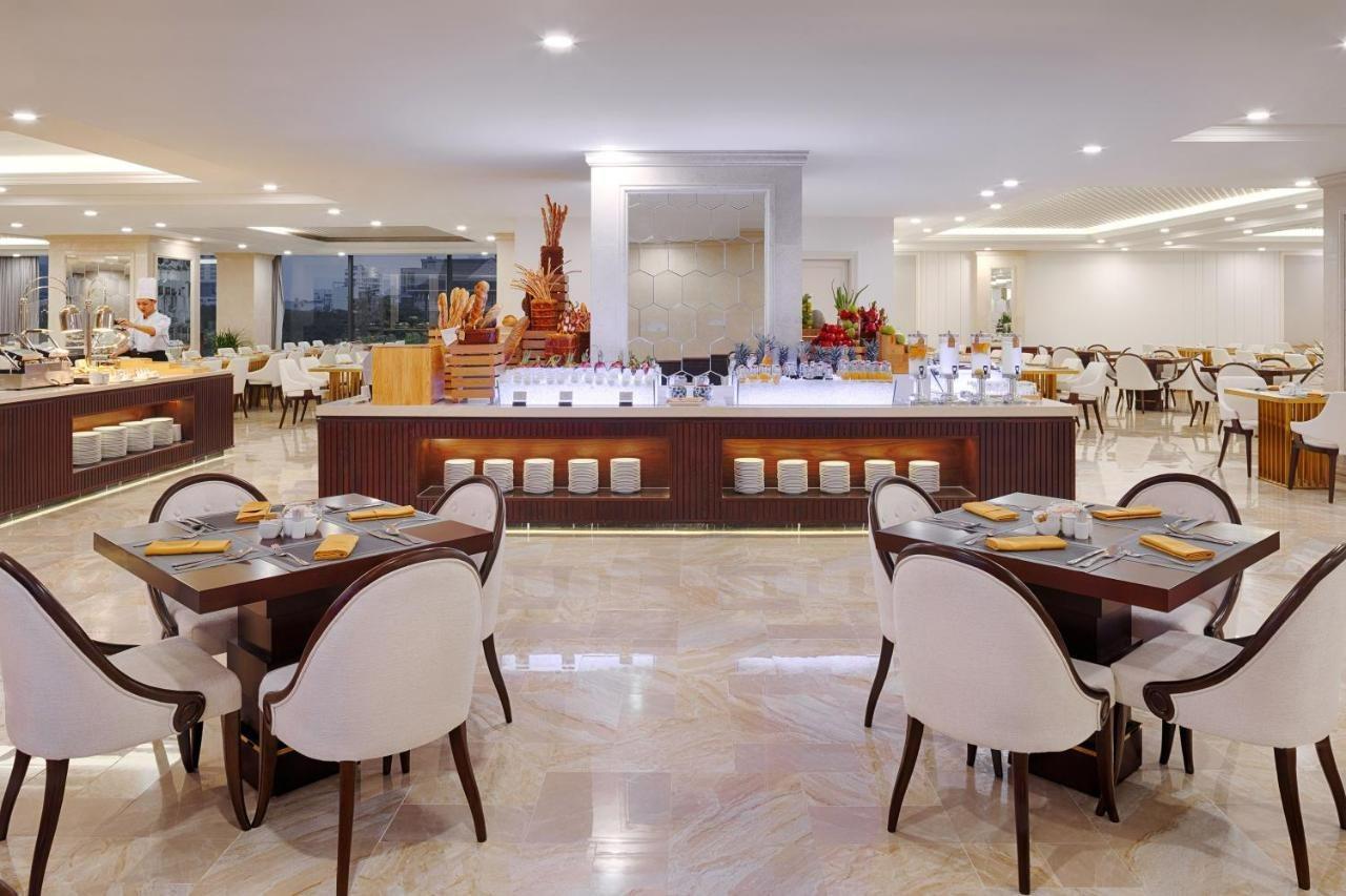 Melia Vinpearl Riverfront Hotel