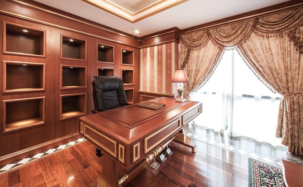 Quân đội - 1a Nguyễn Tri Phương Khách sạn 4*