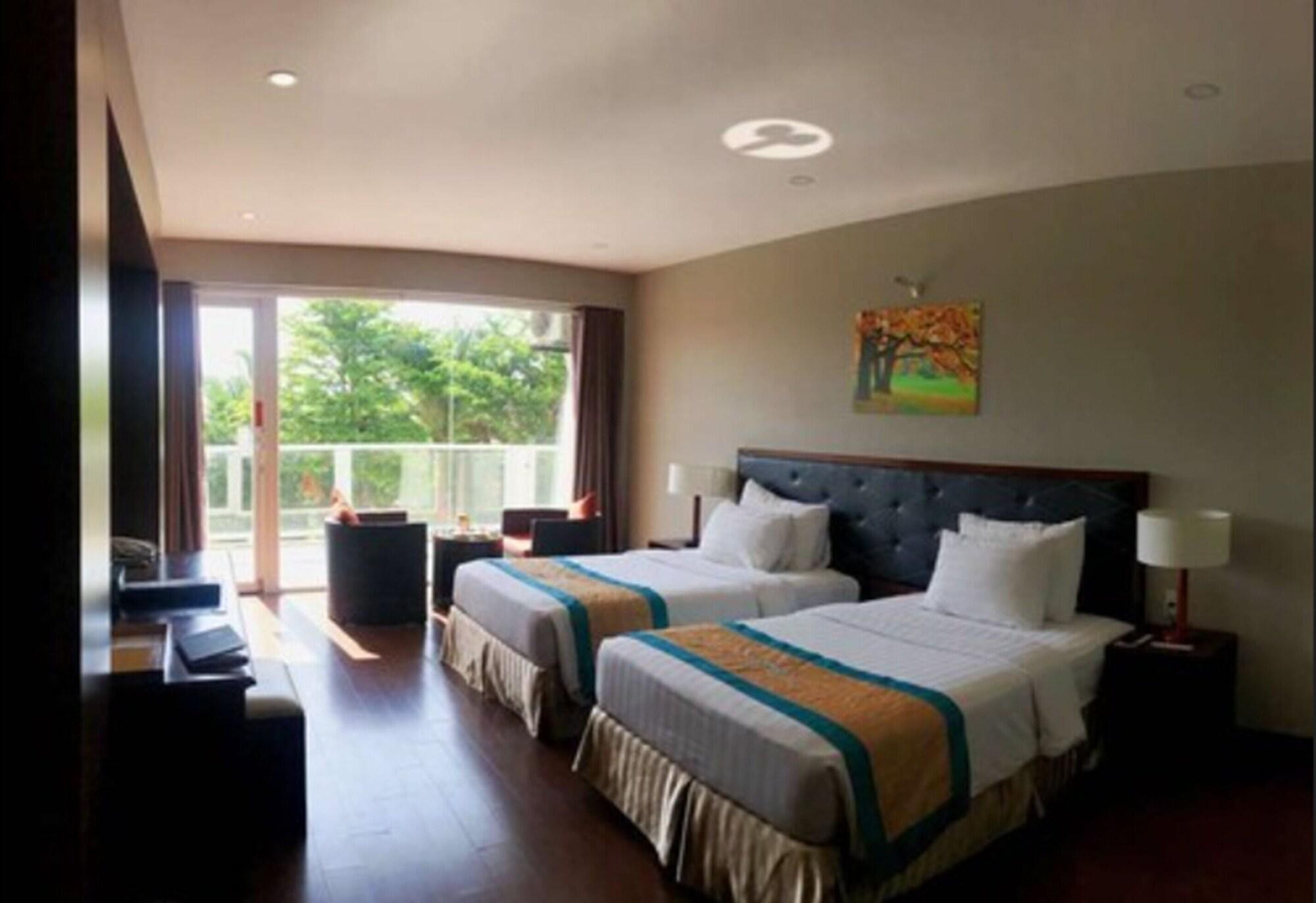 Resort Sandunes & 4*