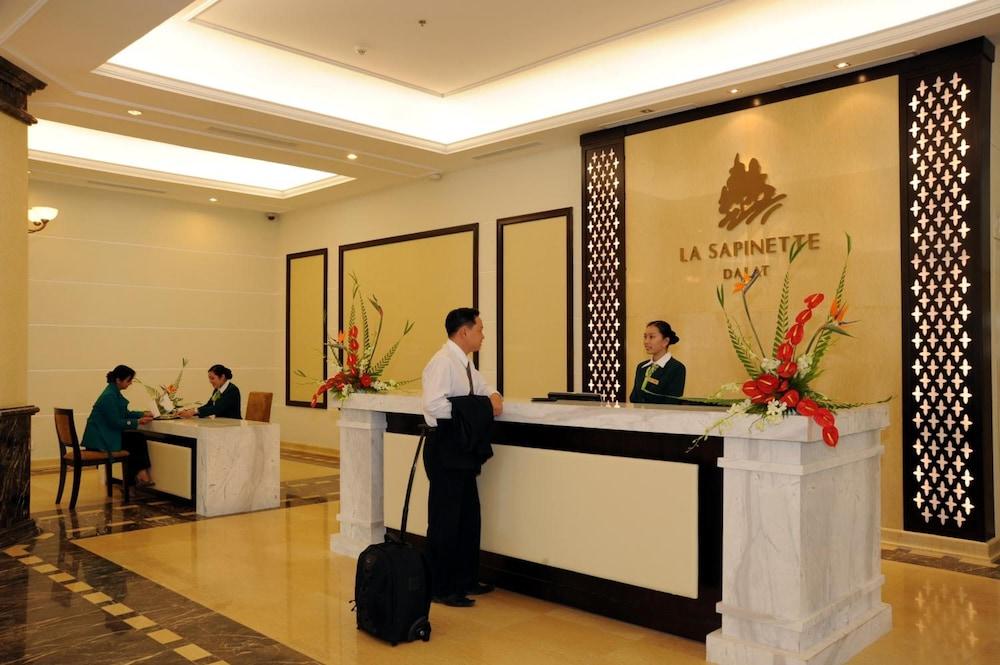 Hotel La Sapinette 4*