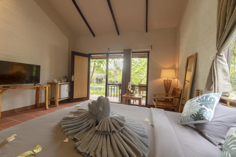 An Nhien Retreat With Yoga Daily & Access 3*
