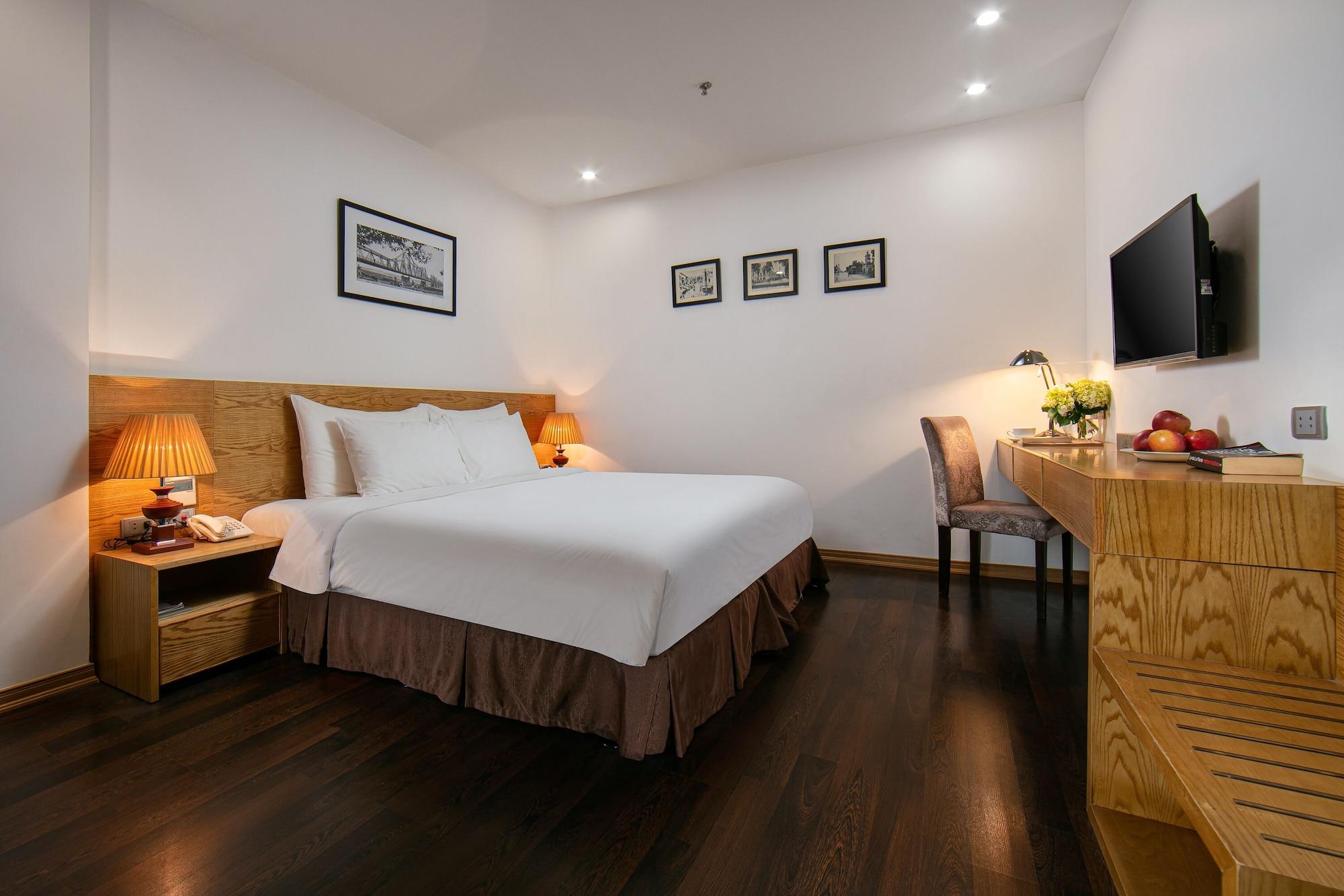 Paon & Hotel