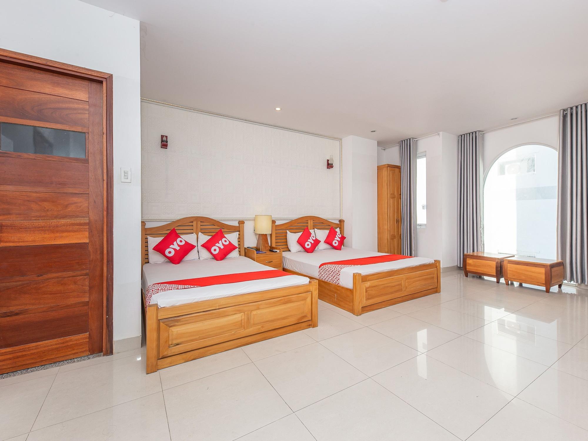 White Lion Hotel 2*
