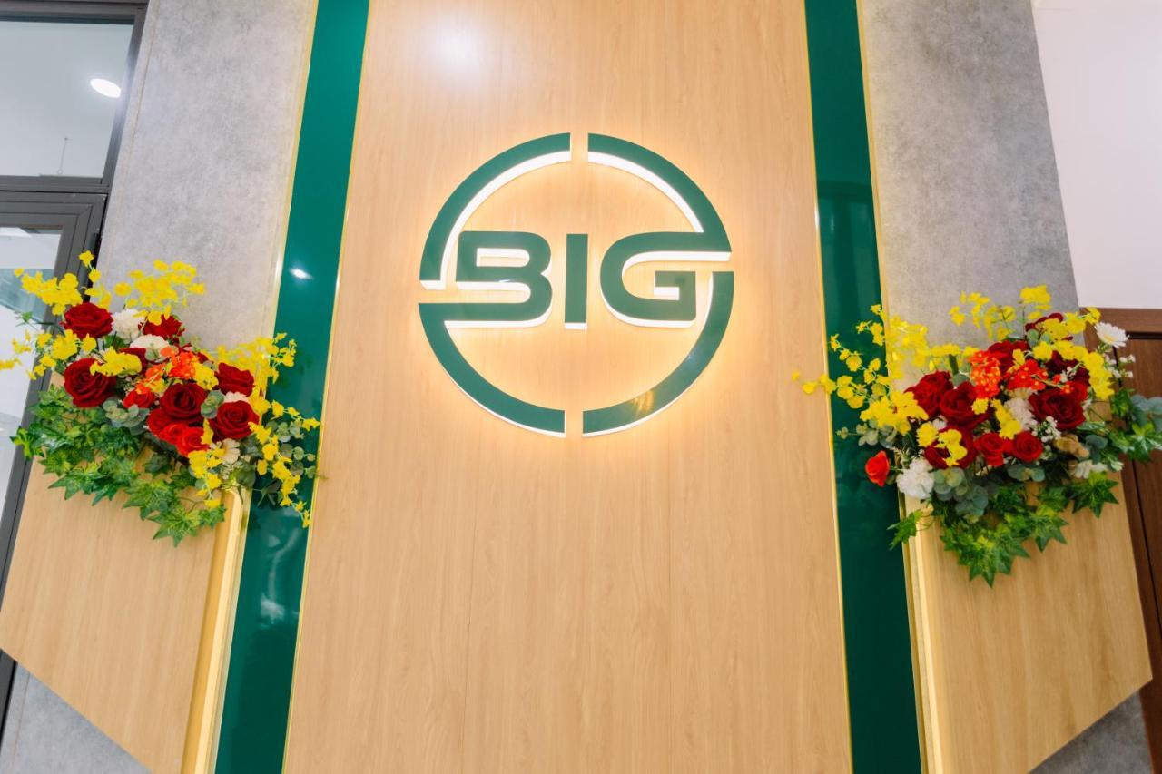 Big Khách sạn hẻo lánh Lào Cai