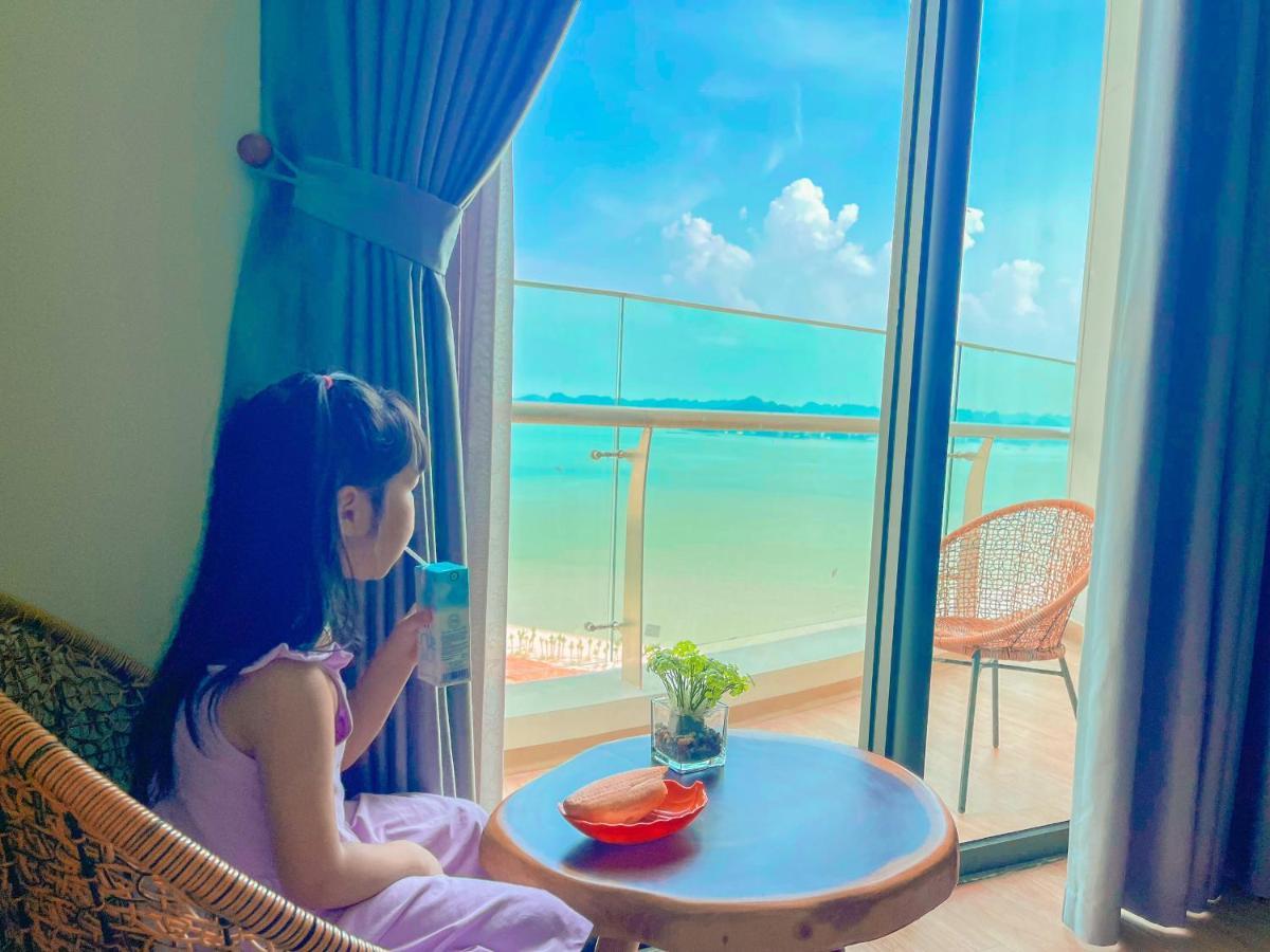 Aparthotel Sea View Sandy Citadines Marina Ha Long