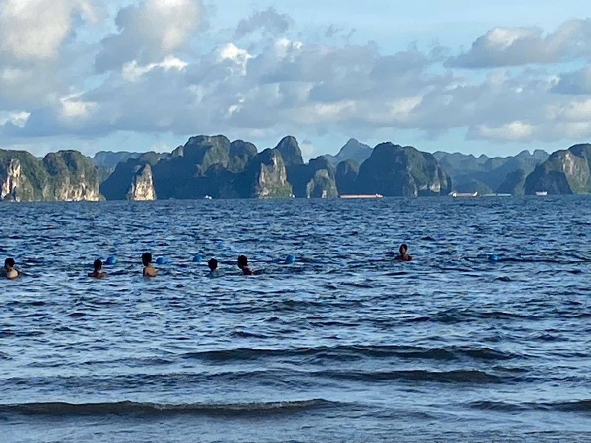Sea View Sandy Citadines Marina Aparthotel Ha Long