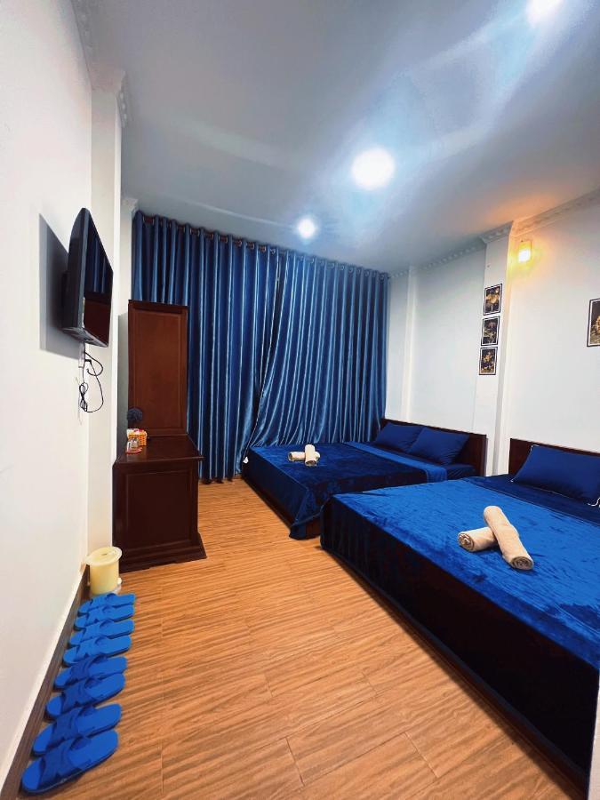 Hotel Nhan Tay 2*