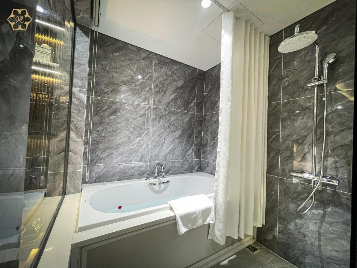 Cua Dong Luxury Hotel Vinh