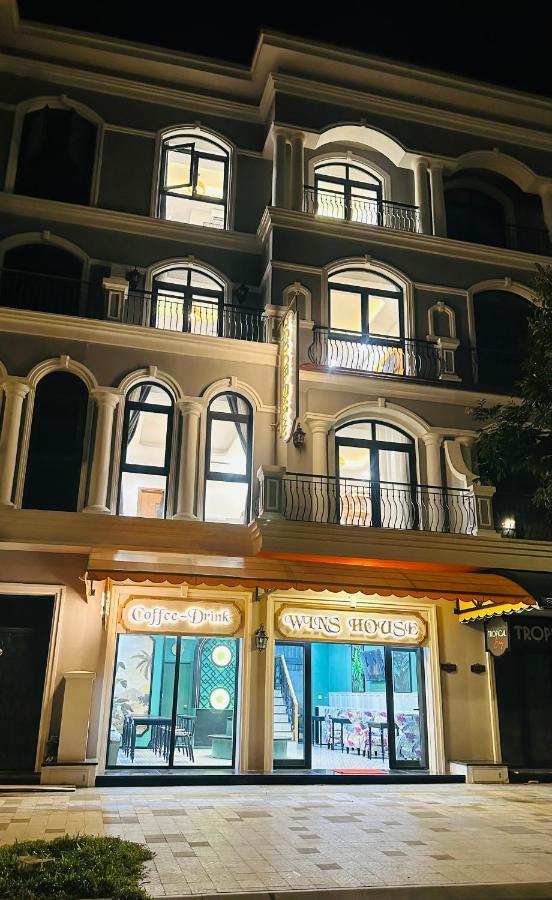 Hotel Wins House