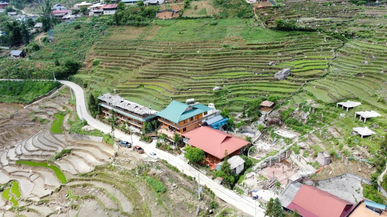 Hmong Wooden Sa Pa