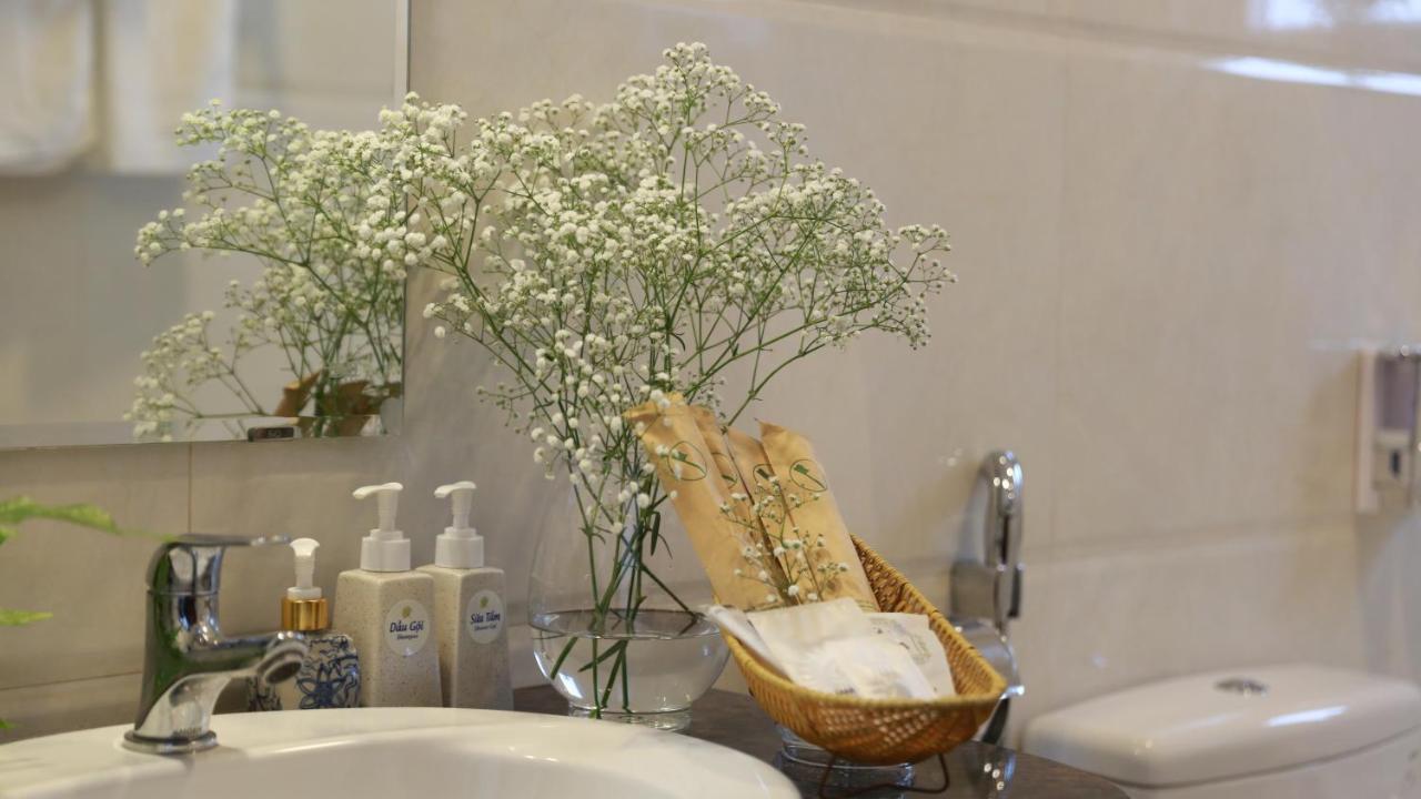 Flora Hotel 2*