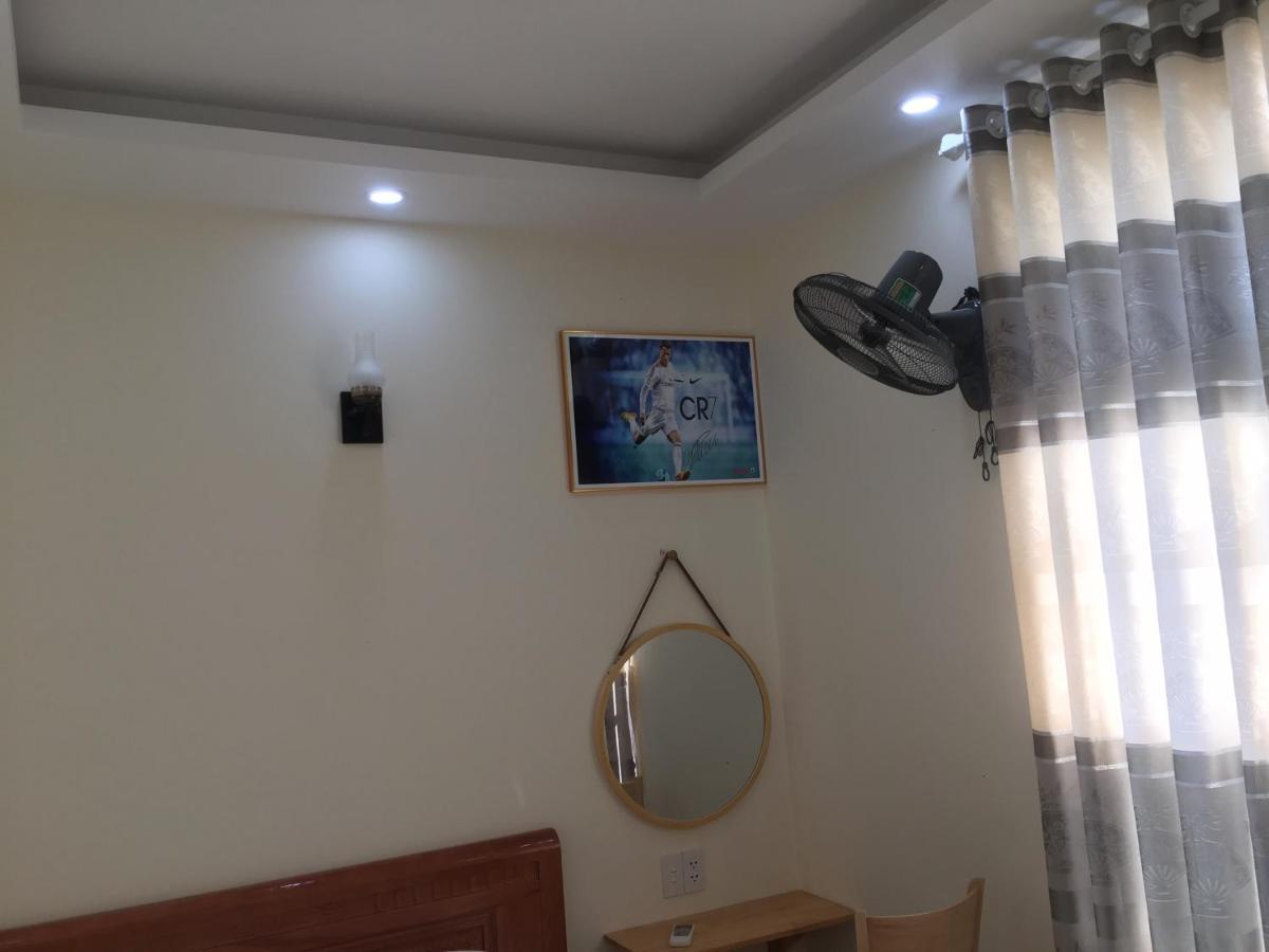 Goal Goal Goal Hotel Chi Khu Co Ong