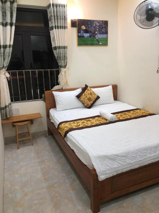 Goal Goal Goal Hotel Chi Khu Co Ong