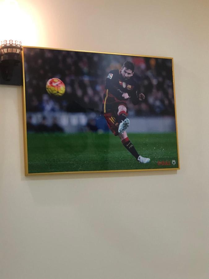 Goal Goal Goal Hotel Chi Khu Co Ong