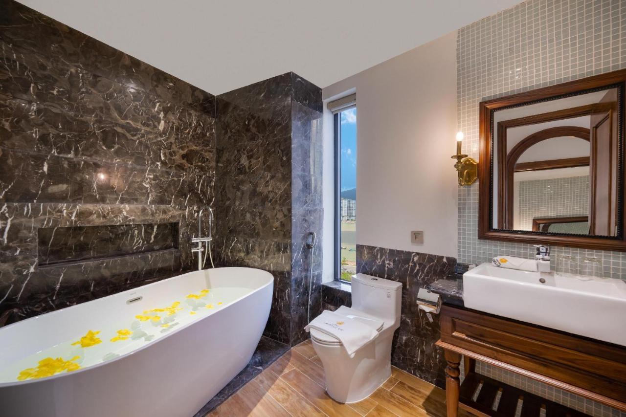 La Belle Vie Boutique Aparthotel
