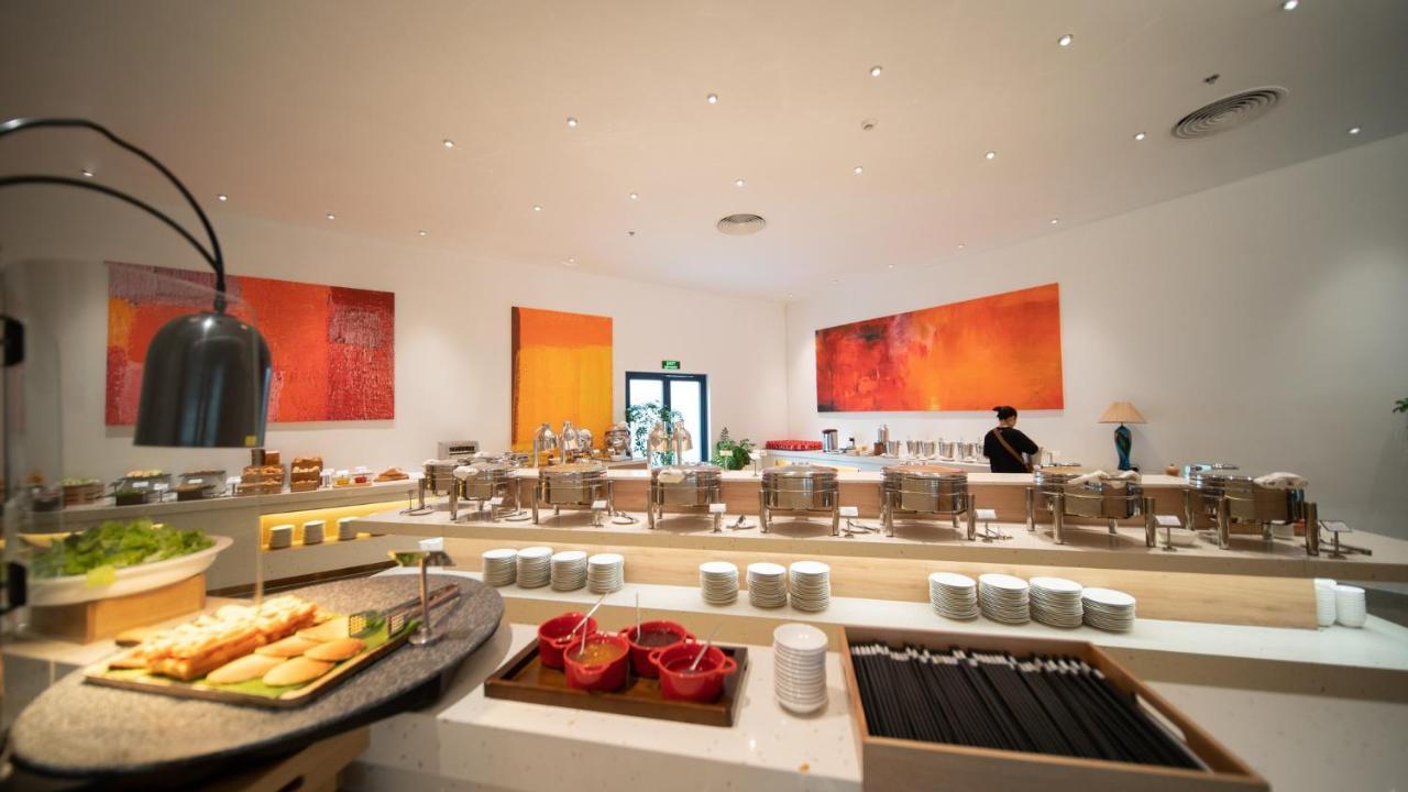 Rosemary Premier Beachfront @ Bai Dai Beach, * Cam Ranh