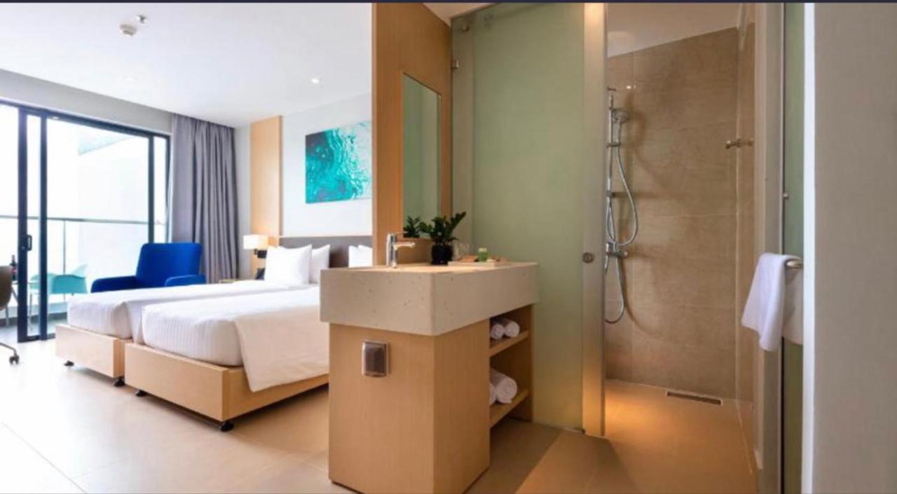 Rosemary Premier Beachfront @ Bai Dai Beach, Hotel *
