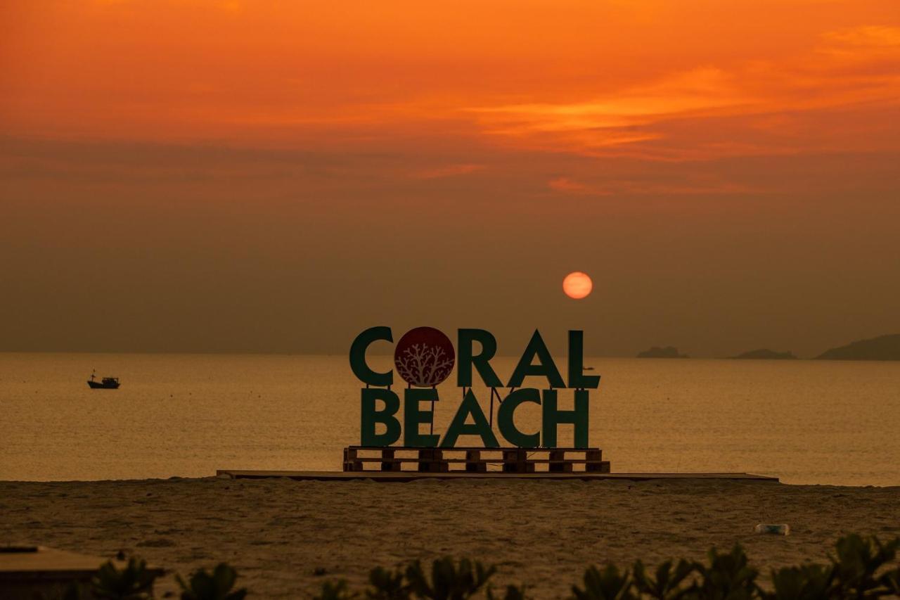 Hotel Rosemary Premier Beachfront @ Bai Dai Beach,