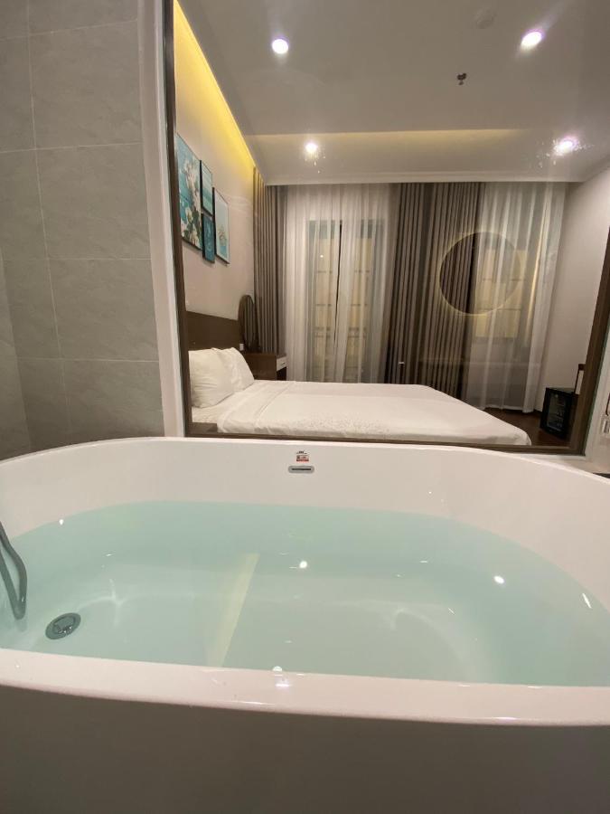 Hotel Moonlight