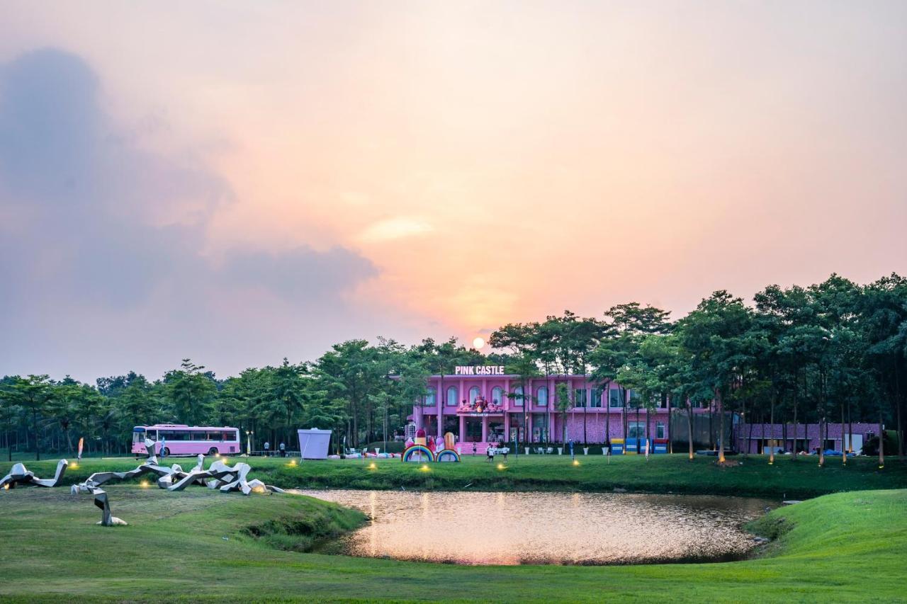 Hilltop H226 - Nam Trong Khuon Vien Flamingo Dai Lai Aparthotel Phuc Yen