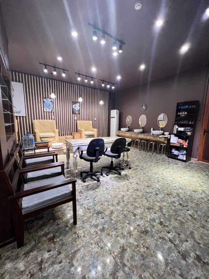 Khách sạn Kent Massage 2*
