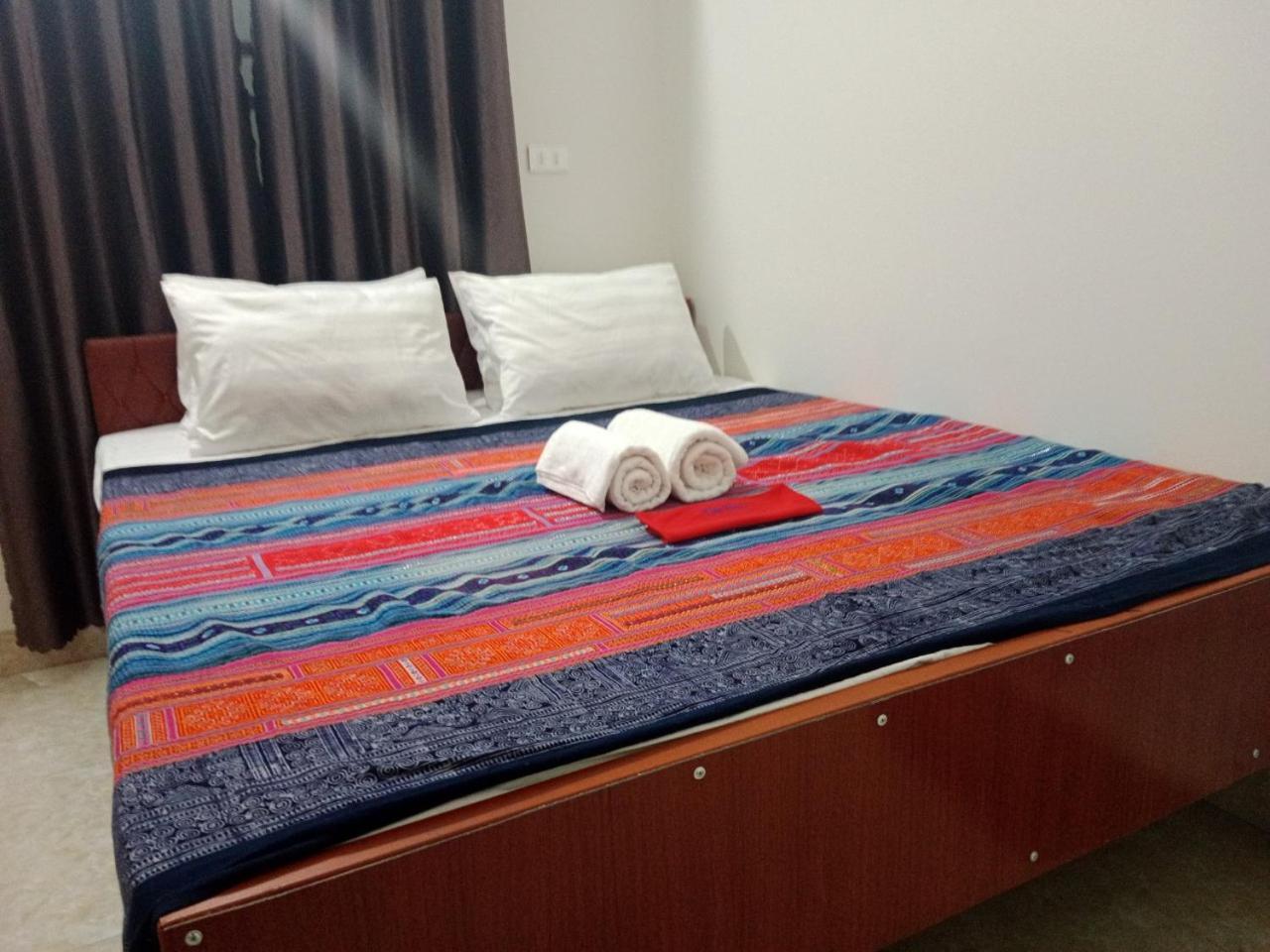 Hotel Yolo House And Loop Tours Ha Giang