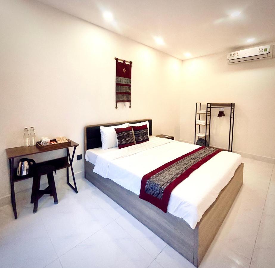 Hotel Herbs & Riverside Grand World 3*