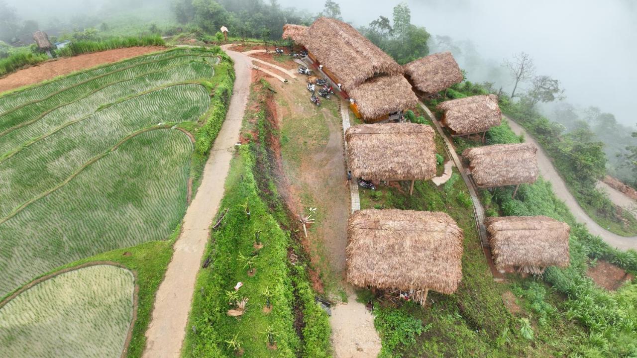 Hoang Su Phi - Mong Ngua *