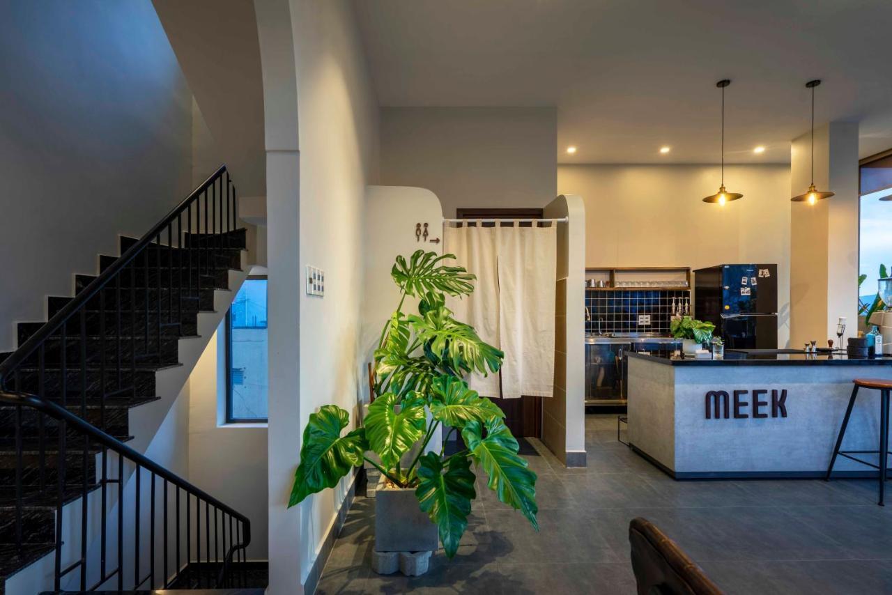 Hotel Meek - And Coffee