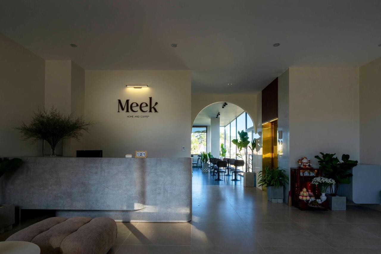 Hotel Meek - And Coffee *