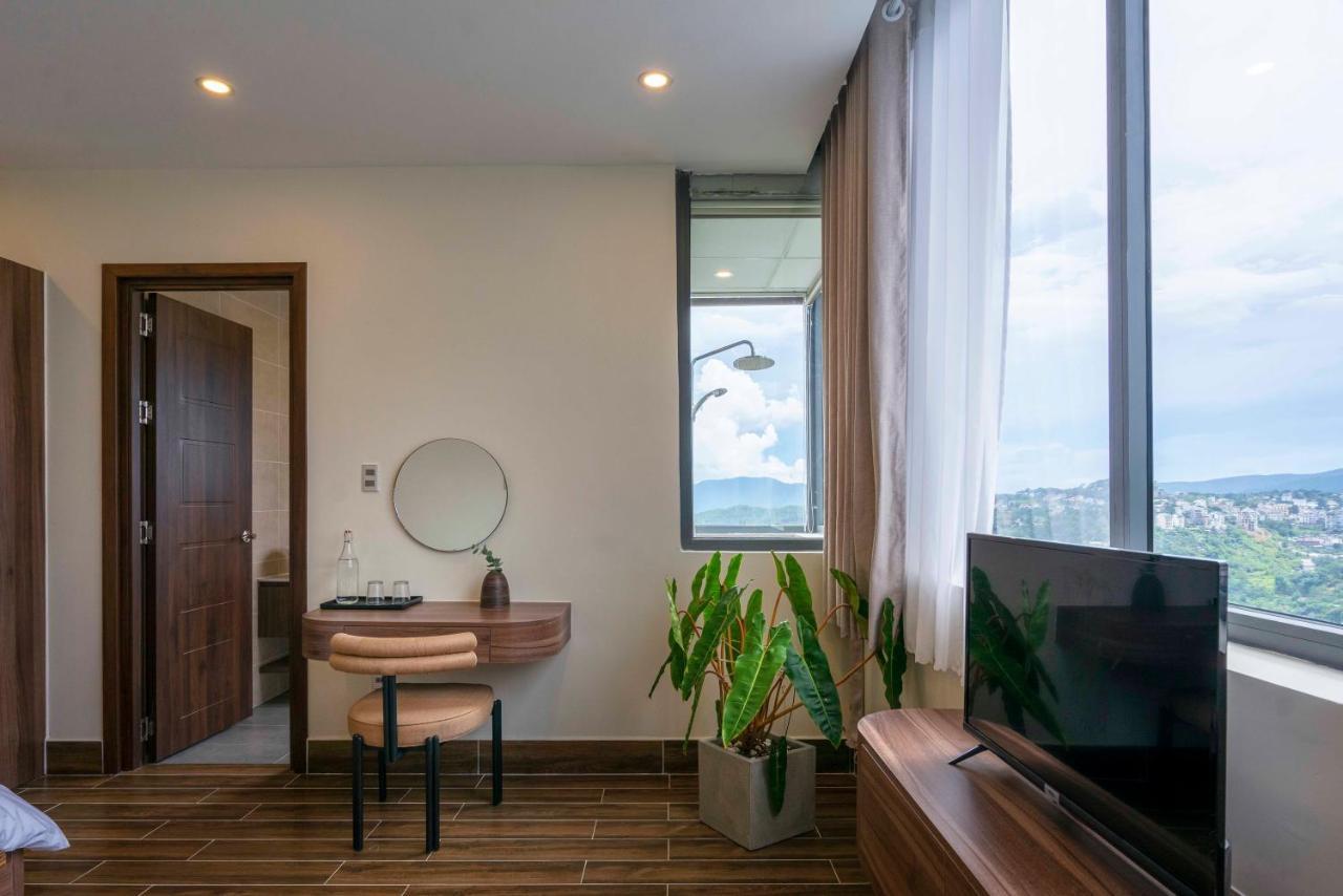 Meek - And Coffee Hotel Da Lat