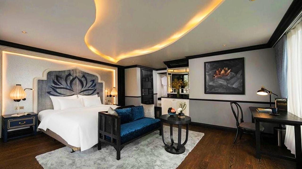  Lotus Elegance Cruise Hạ Long