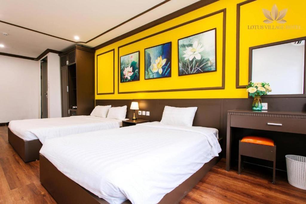 Hotel Lotus Village - 68 Hang Bo Hn - By Bay Luxury 3*