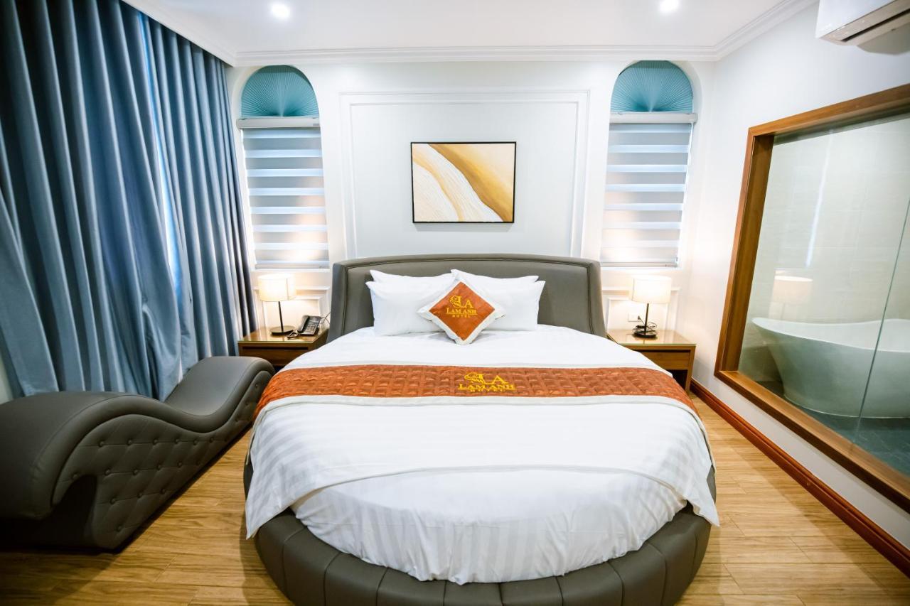 Lam Anh Him Lam Phuc Liebeshotel *