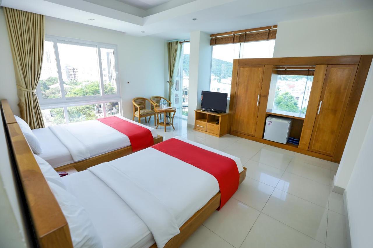 Hotel Caroline Sea