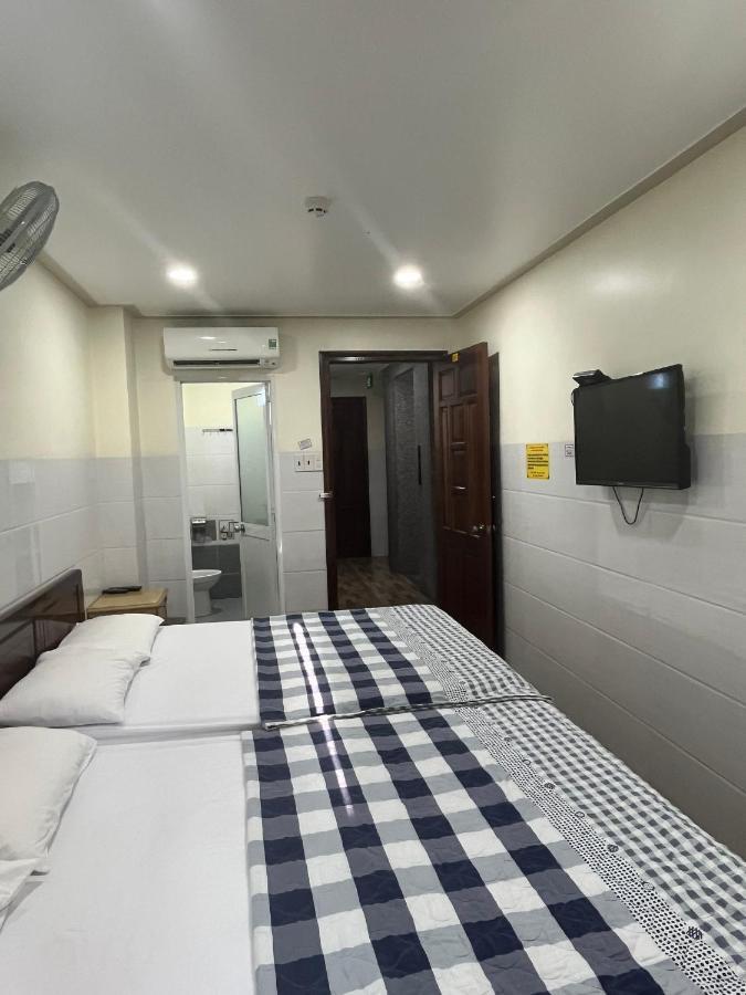 Ho Tuong Mo Hotel