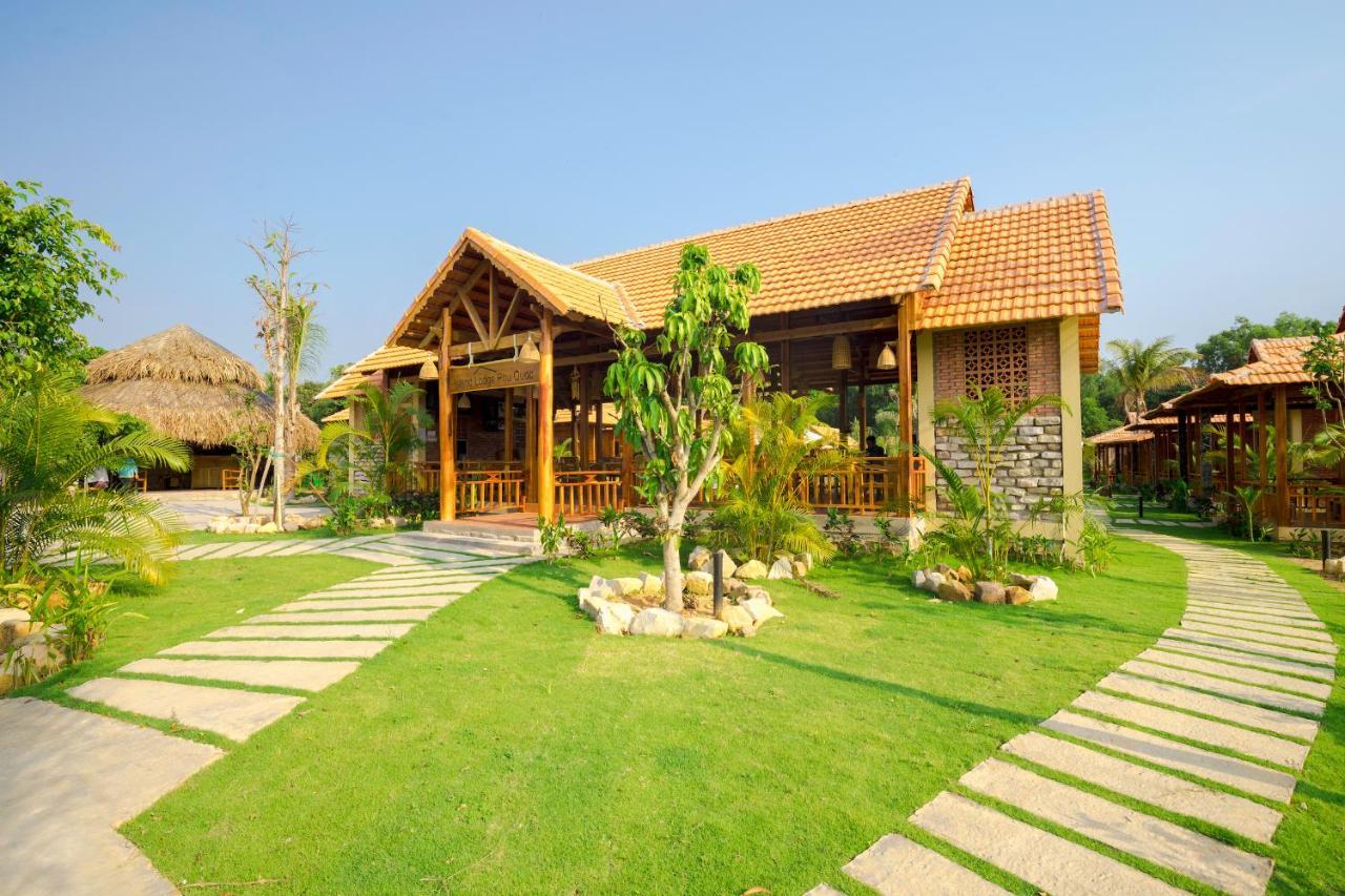 Resort Island