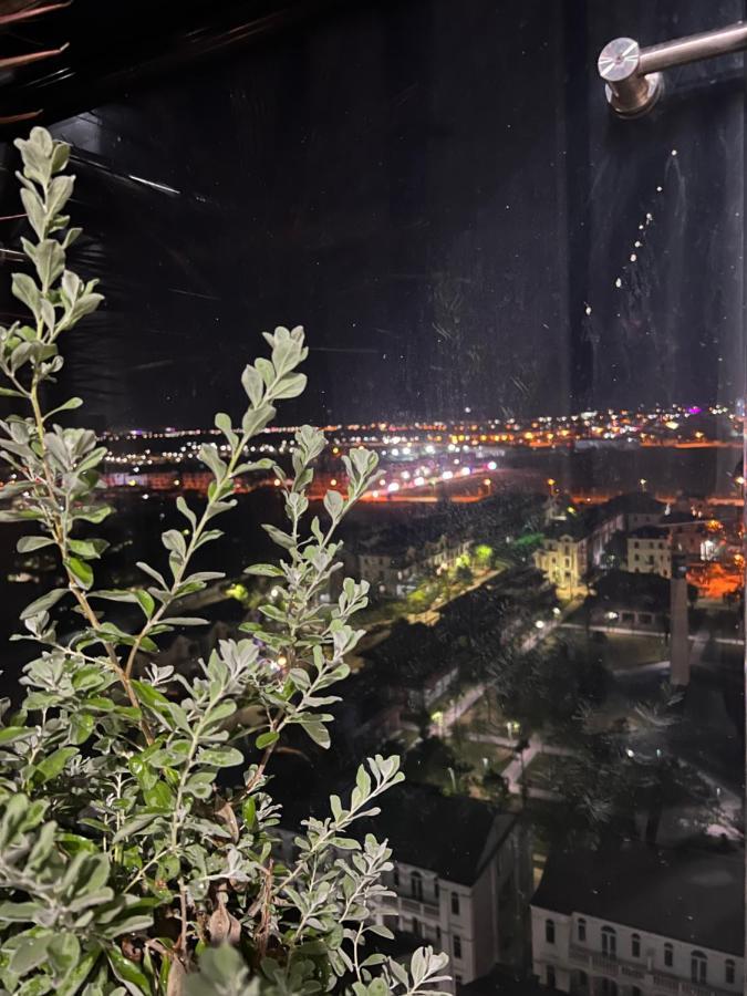 Chi Nera Garden Apartment Hue