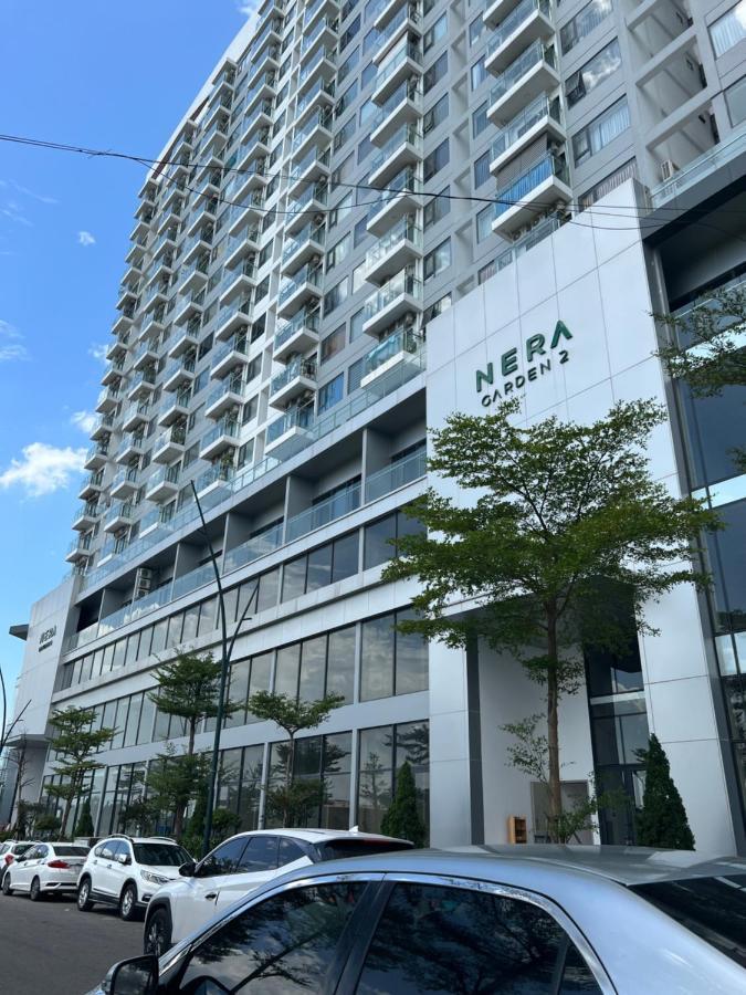Apartment Chi Nera Garden Hue