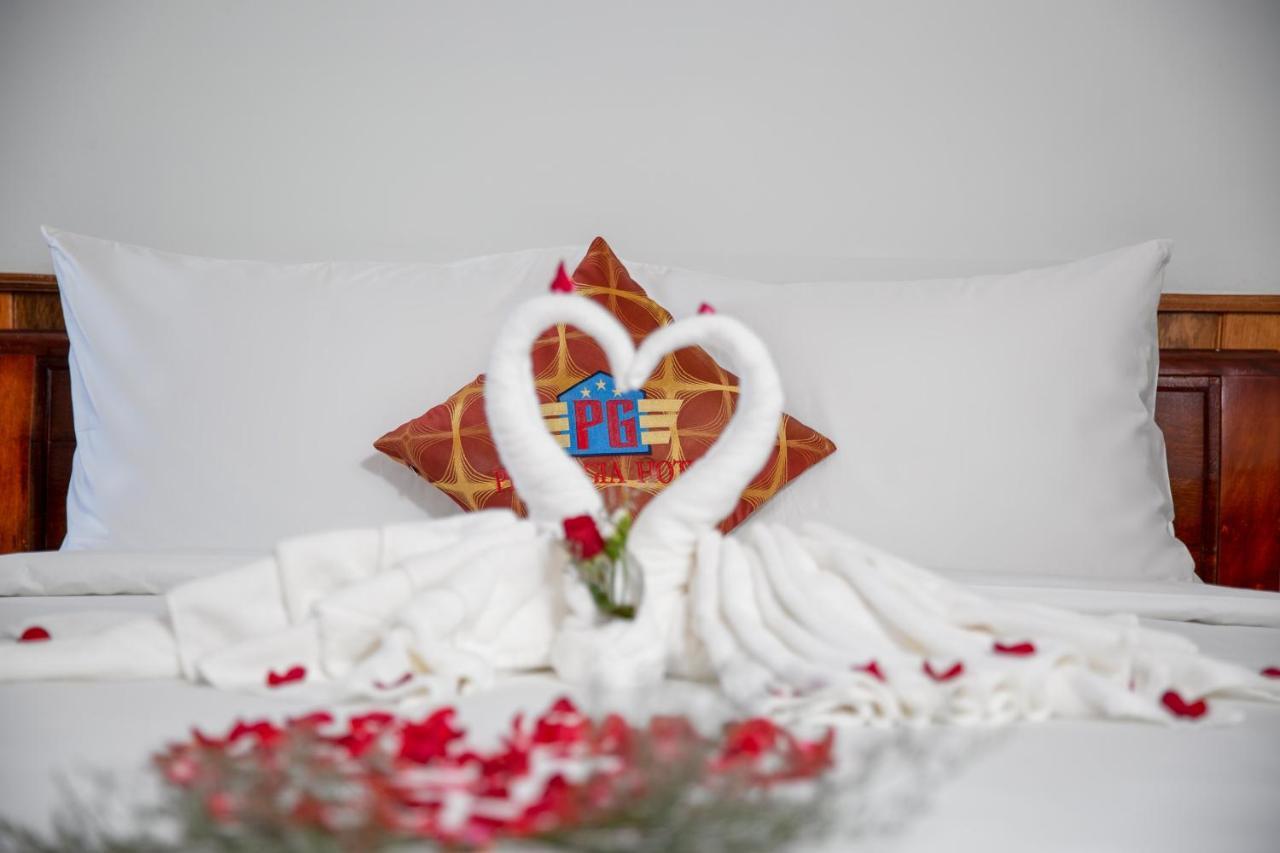 Hotel Khach San Pham Gia Da Nang