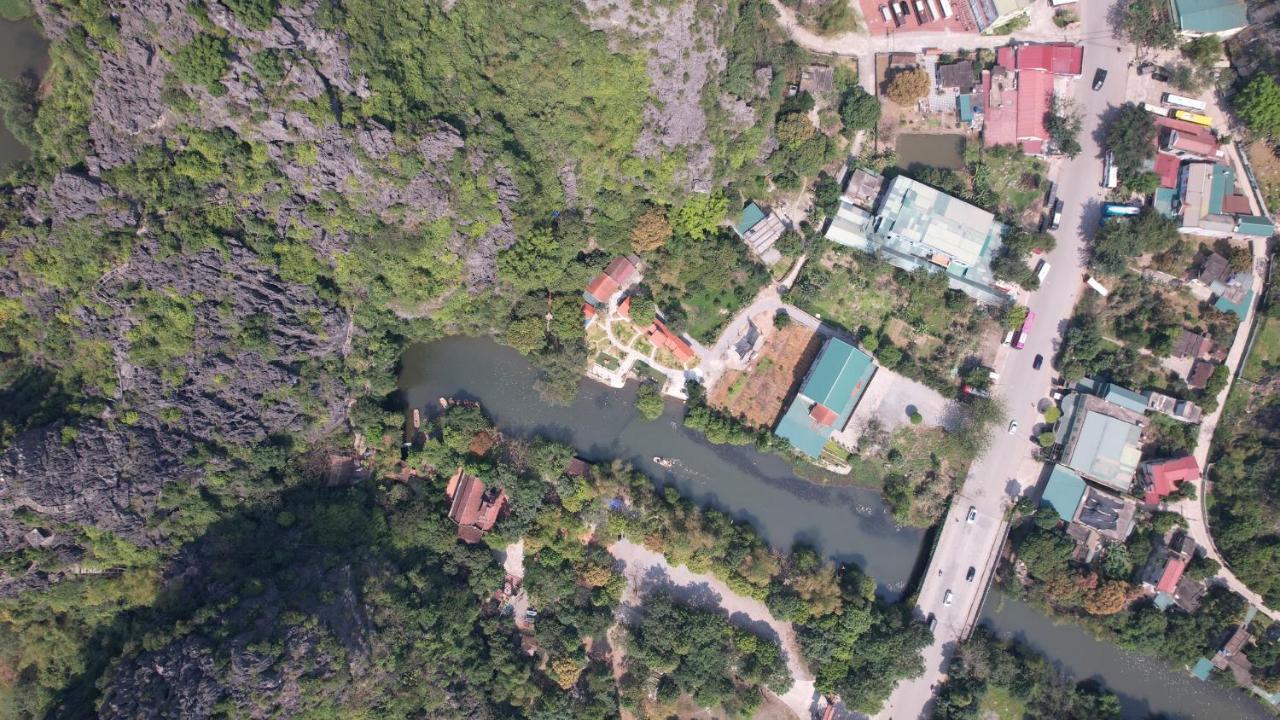 Trang An River * Ninh Binh